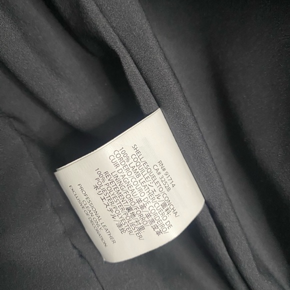 Ladies Leather Armani Exchange Jacket size M. Like new. - Picture 3 of 3